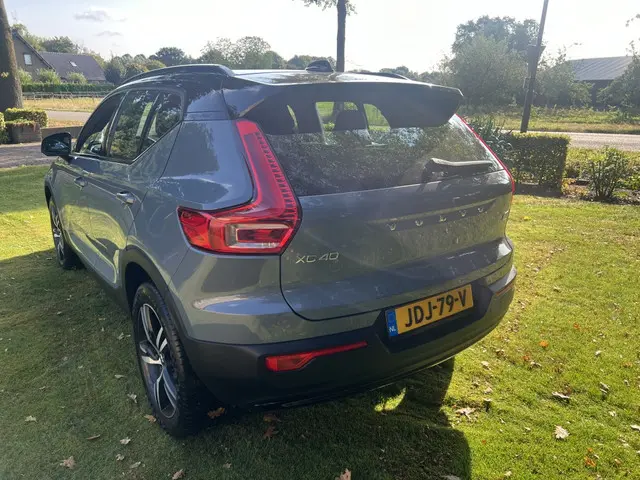 Volvo XC40 1.5 T5 Rech. RDesign 2021 Hybride Benzine 7