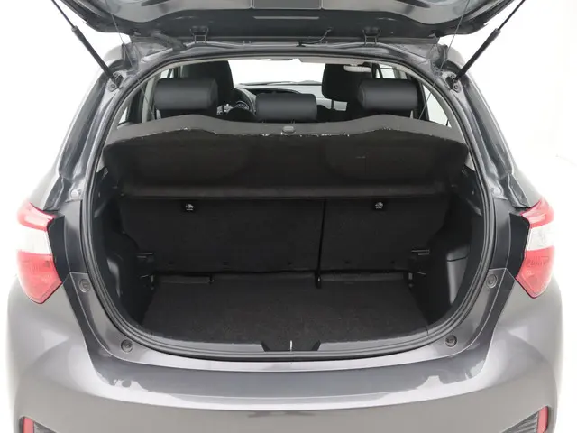 Toyota Yaris 1.0 VVT-i Connect Camera 2020 Benzine 14
