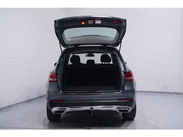 Mercedes-Benz GLC 220 d 4MATIC Edition 1 2015 Diesel 16