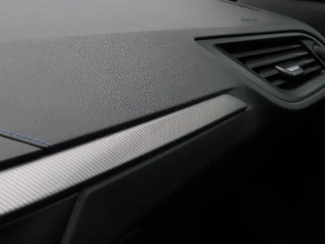 BMW 2 Serie Gran Coupé 218i 2023 Benzine 18