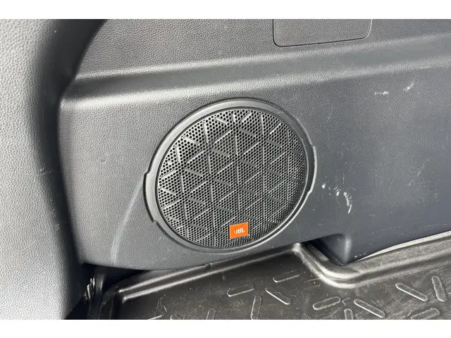 Toyota RAV4 2.5 Hybrid AWD Bi-Tone 2019 Hybride Benzine 50