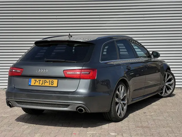 Audi A6 2