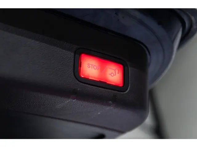 Mercedes-Benz GLE 500 e 4MATIC 2016 Hybride Benzine 44