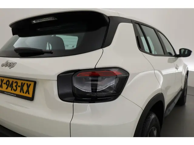 Jeep Avenger Longitude 54 kWh 2023 Elektrisch 48