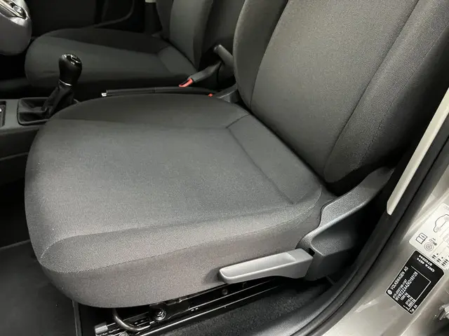 Volkswagen up! 1.0 BMT move up! 2019 Benzine 29