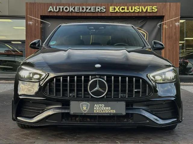 Mercedes-Benz C-Klasse AMG 43 4MATIC 2024 Benzine 3