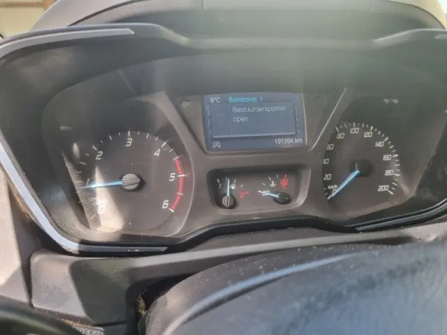 Ford Transit Custom 310 2.0 TDCI L2H1 Trend 2018 Diesel 17