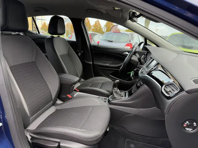 Opel Astra 1.2 Blitz Elegance 2021 Benzine 9