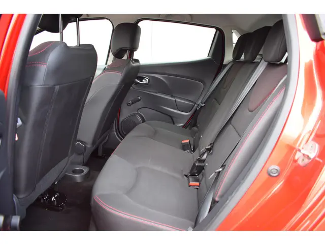 Renault Clio 0.9 TCE Expression 2015 Benzine 13