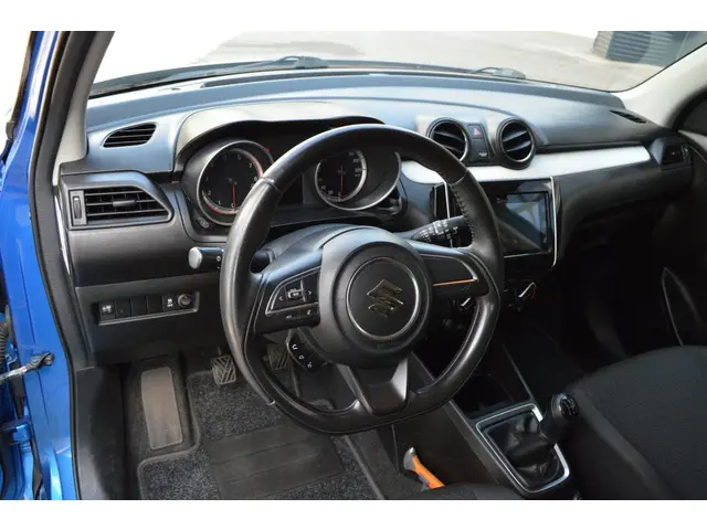 Suzuki Swift 1.2 Select 2017 Benzine 12