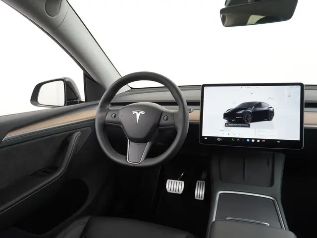 Tesla Model Y Performance AWD 75 kWh 2022 Elektrisch 24