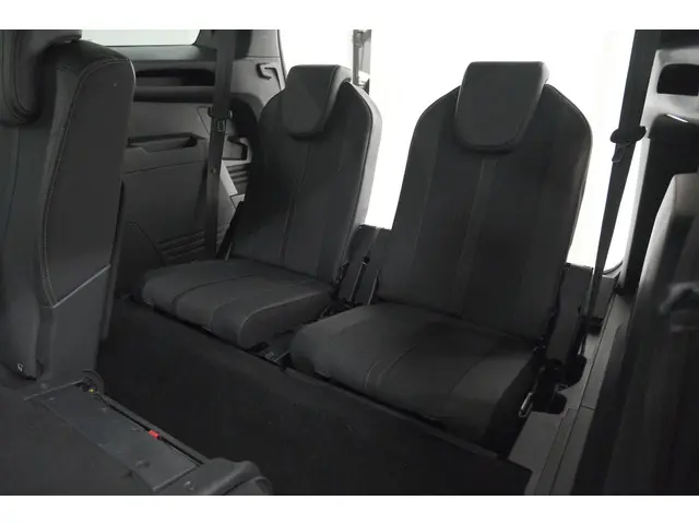 Peugeot 5008 PureTech 130 EAT8 GT Line 2020 Benzine 30