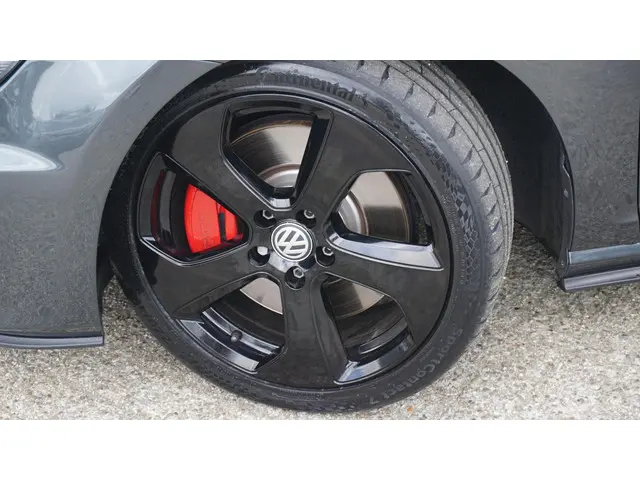 Volkswagen Golf 2.0 TSI 230pk GTI 2014 Benzine 52