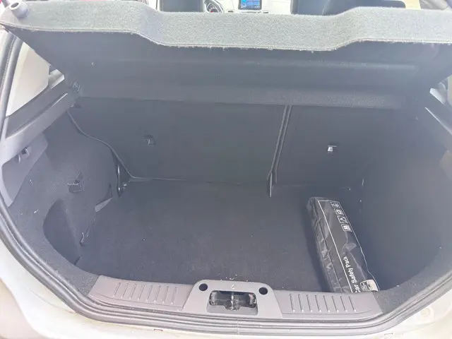Ford Fiesta 1.0 EcoBoost Titanium 2012 Benzine 6