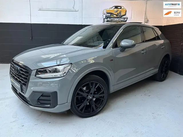 Audi Q2 1.4 TFSI CoD #limited | Nardo | Pano | LED 2018 Benzine