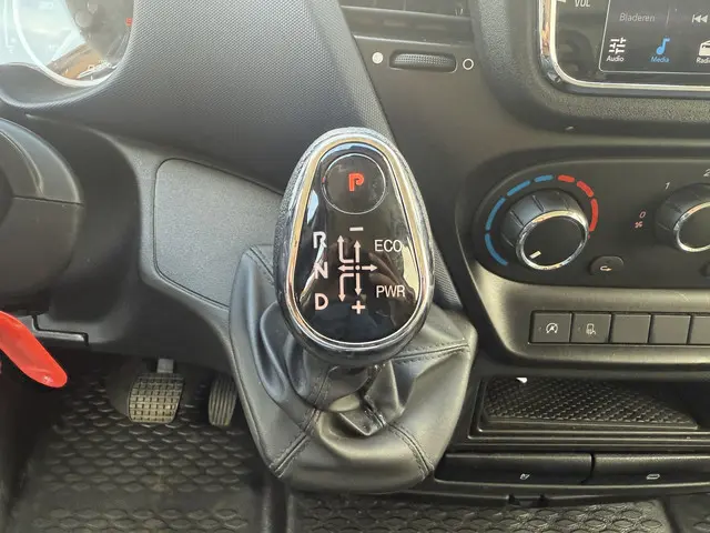 Iveco Daily 35C14 2.3 2021 Diesel 19