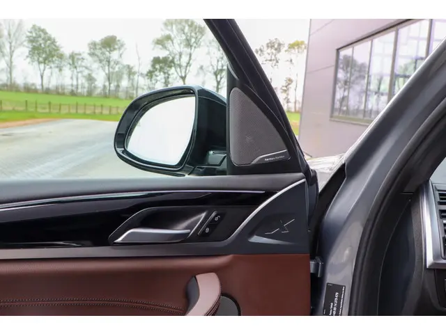 BMW X3 xDrive30e High Executive 2023 Hybride Benzine 25