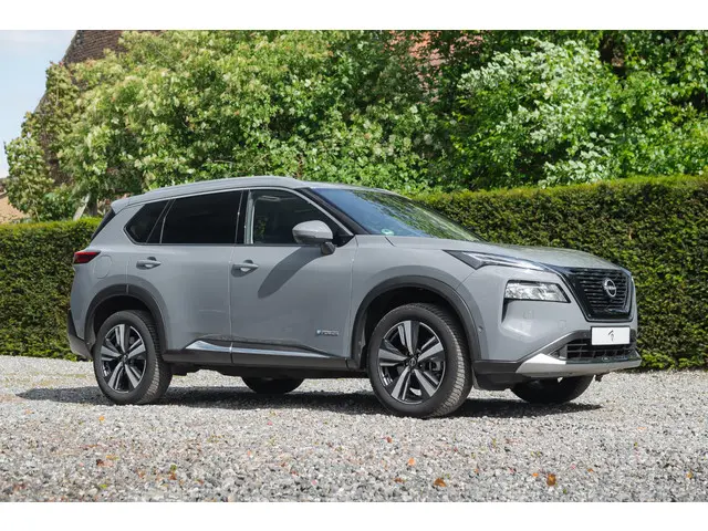 Nissan X-Trail 1.5 e-Power Tekna 2023 Hybride Benzine 25