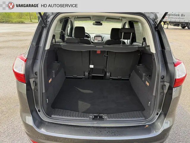 Ford Grand C-Max 1.0 Titanium 2015 Benzine 14