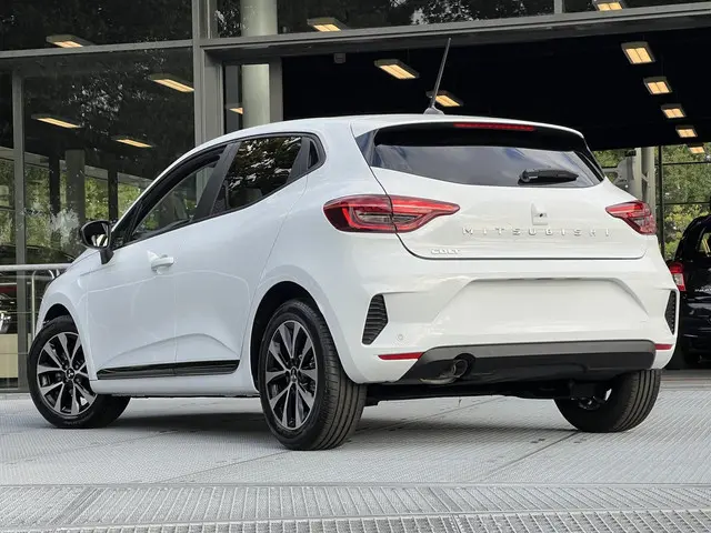 Mitsubishi Colt 1.0T MT Intense 2025 Benzine 5