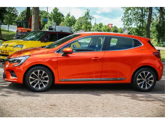 Renault Clio TCe 90 Intens 2021 Benzine 3