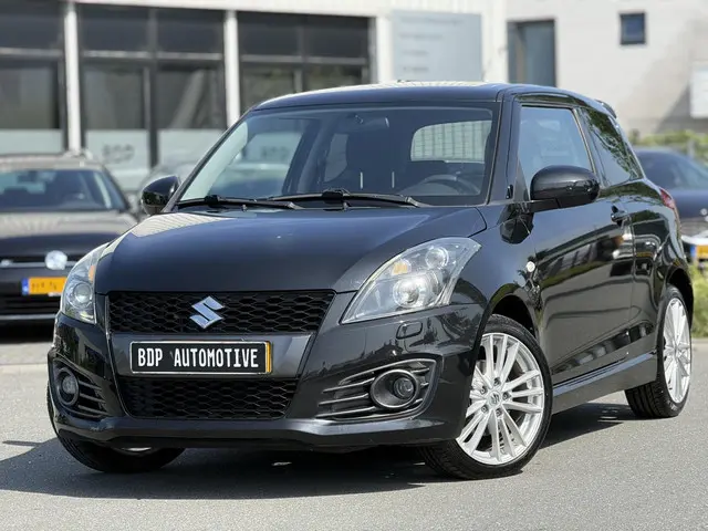 Suzuki Swift 1.6 Sport 2012 Benzine 2