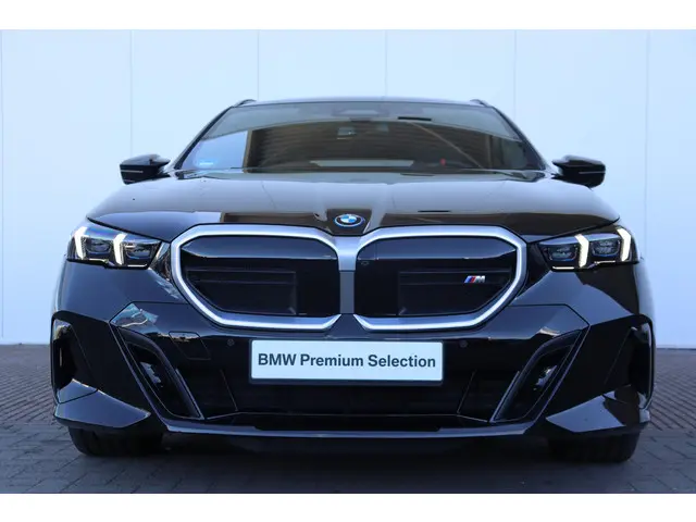 BMW i5 M60 xDrive 84 kWh 2024 Elektrisch 2