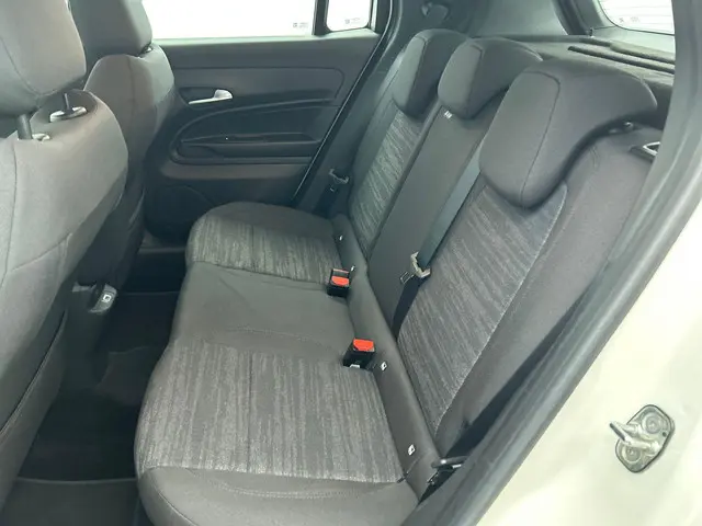 Jeep Avenger Longitude 54 kWh 2023 Elektrisch 28