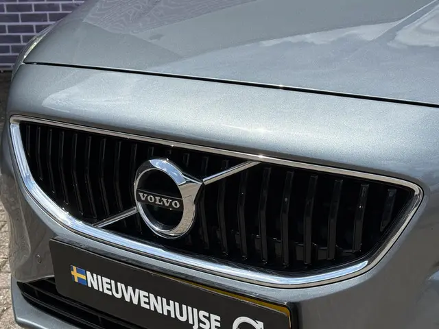 Volvo V40 1.5 T3 Dynamic Edition 2018 Benzine 18