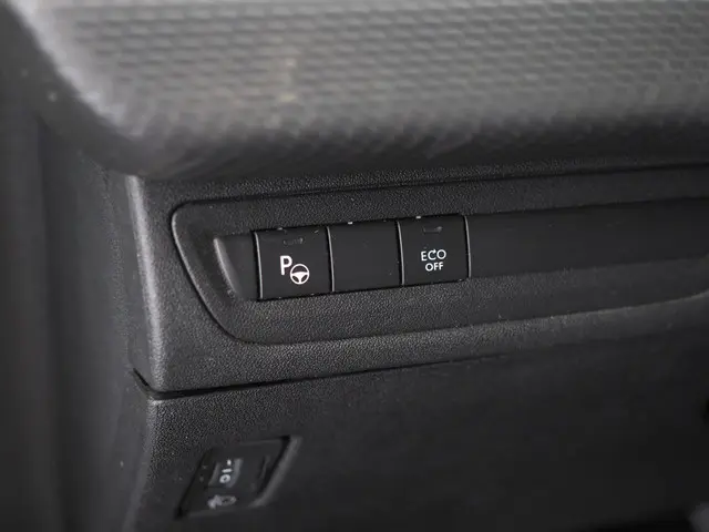 Peugeot 2008 1.2 PureTech Allure 2018 Benzine 10