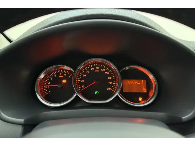 Dacia Sandero 0.9 TCe Laureate 2017 Benzine 24