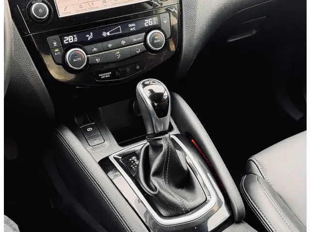 Nissan QASHQAI 1.3 DIG-T Pano/Navi/Camera 2021 Benzine 7