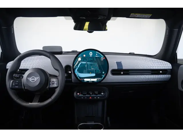 MINI 3-Deurs Cooper C 2024 Benzine 30