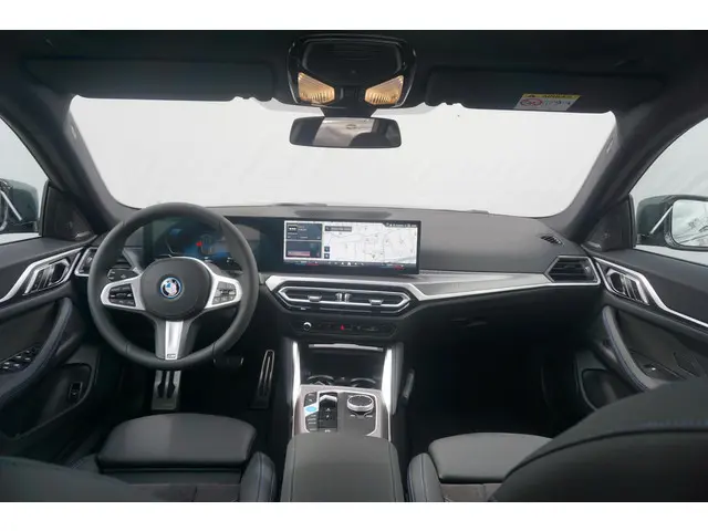 BMW i4 eDrive35 2024 Elektrisch 11