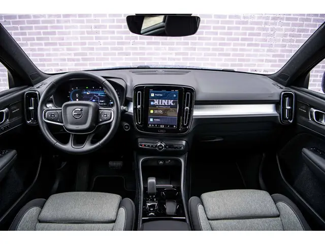 Volvo XC40 2.0 B4 Plus Dark 2024 Benzine 5