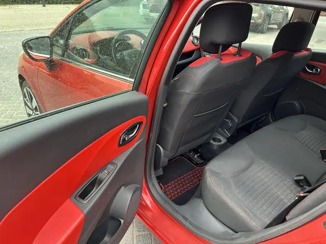 Renault Clio Estate 0.9 TCe Dynamique 2014 Benzine 10