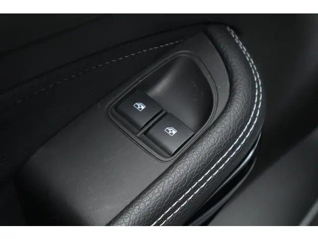 Opel ADAM 1.0 Turbo Rocks BlitZ 2019 Benzine 28