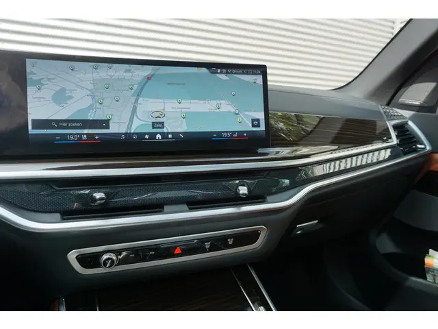 BMW X5 xDrive50e 2023 Hybride Benzine 11