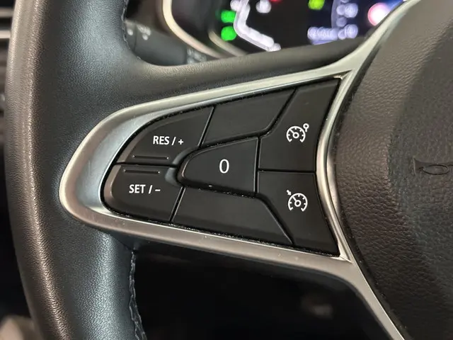 Renault Clio 1.0 TCe Intens 2021 Benzine 20