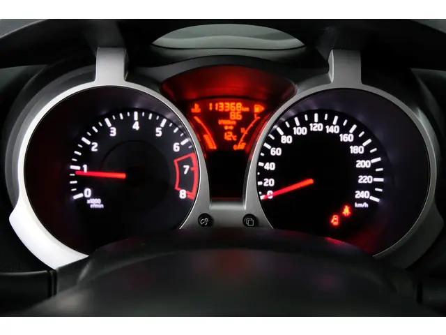 Nissan Juke 1.6 Acenta 2014 Benzine 9