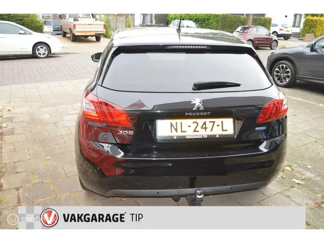 Peugeot 308 1.2 PureTech Blue Lion 2017 Benzine 6