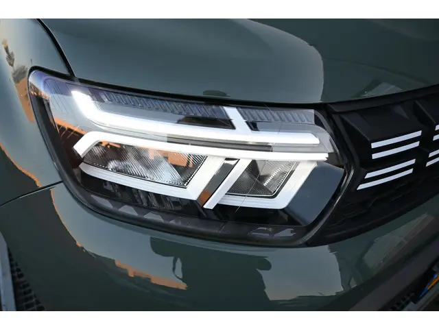 Dacia Duster 1.3 TCe 130 Journey 2024 Benzine 49