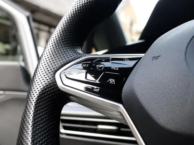 Volkswagen Golf 1.5 eTSI R-Line 2022 Benzine 15