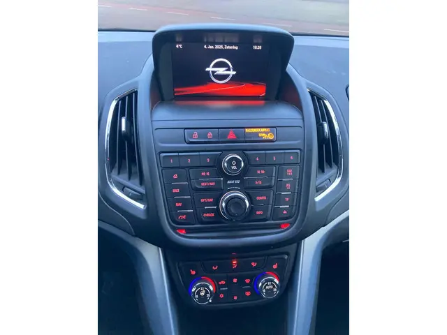 Opel Zafira Tourer 1.4 Design Edition LPG 7p. 2015 Benzine 17