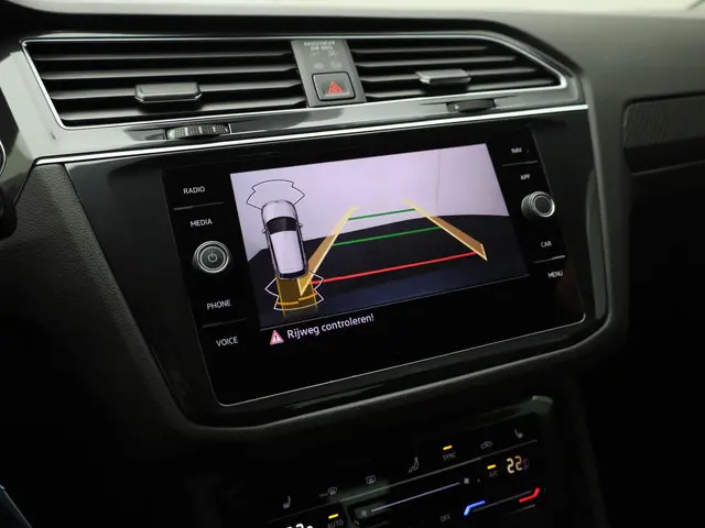 Volkswagen Tiguan 1.5TSI/150PK R-Line DSG 2022 Benzine 9