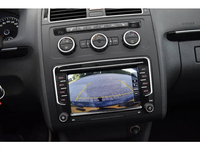 Volkswagen Touran 1.4 TSI Highline 7p. 2012 Benzine 16