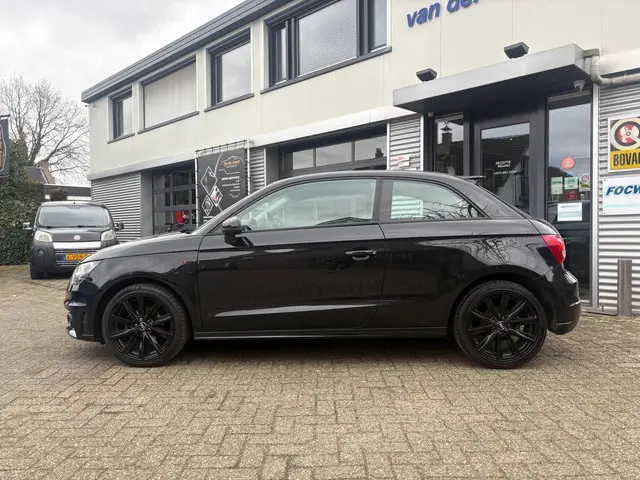 Audi A1 1.2 TFSI Admired 2013 Benzine 8