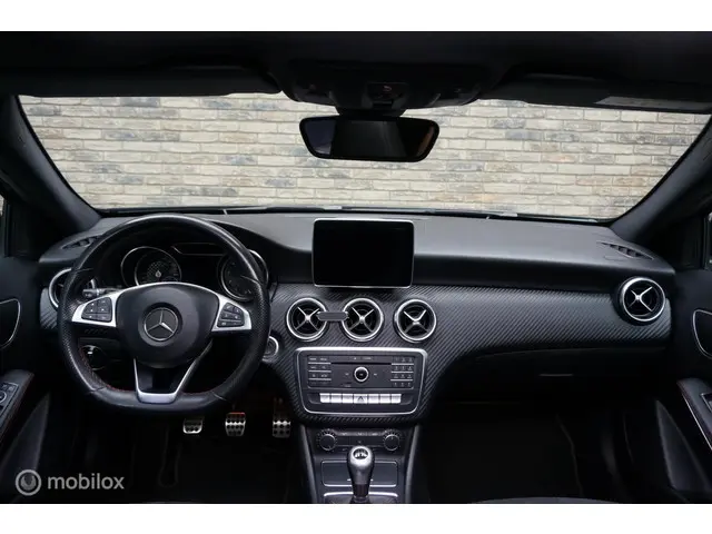 Mercedes-Benz A-Klasse 180 Prestige 2015 Benzine 30
