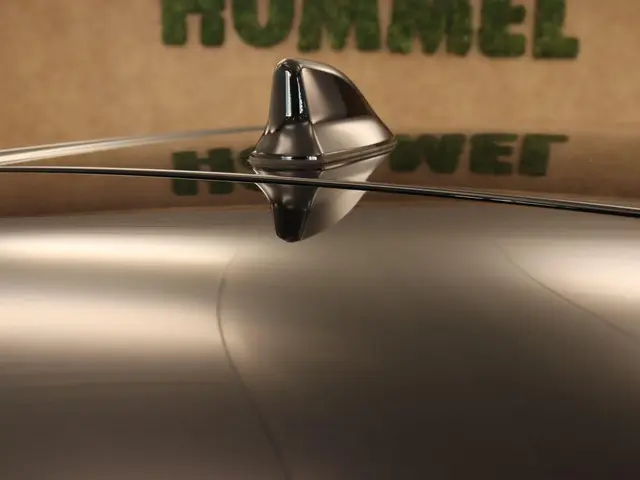 Toyota C-HR 2.0 Hybrid Bi-Tone 2020 Hybride Benzine 16