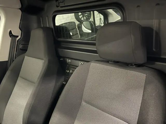 Citroën Berlingo 1.5 BlueHDI Club 2022 Diesel 29